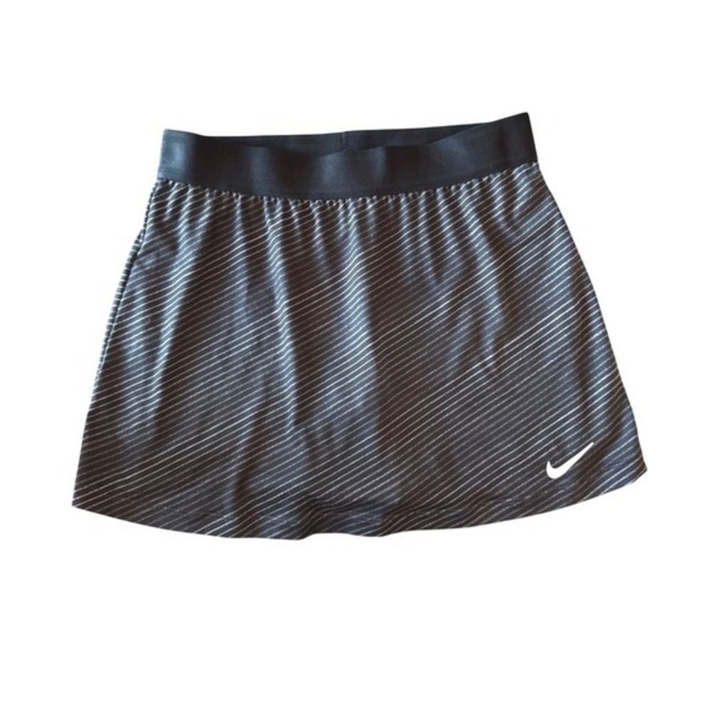 Nike Womens Athleisure Tennis Skort‎ Dri-Fit Striped Small Black Athletic